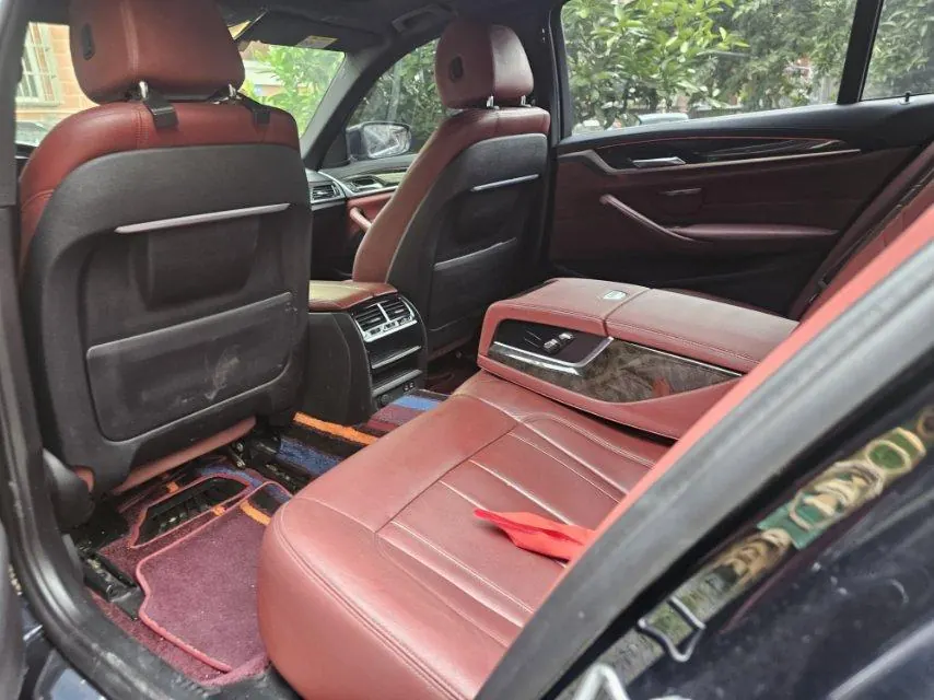 BMW 5 Series 2020 530Li 2.0T Leading M Sports Suit Automatic Gear 6