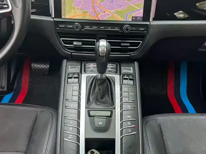 Macan 2021 Macan 2.0T 12