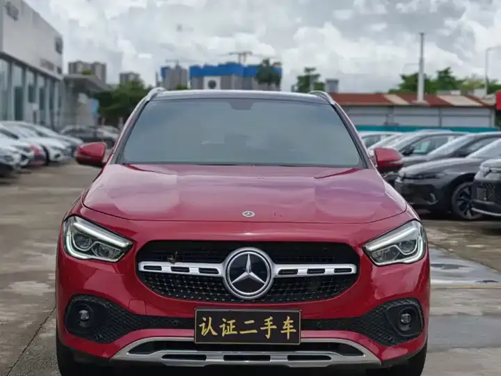 Mercedes Benz GLA 2020 GLA 200 2