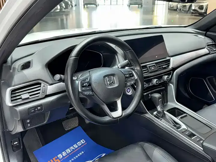 Yingshi 2022 260TURBO Refined Edition 12