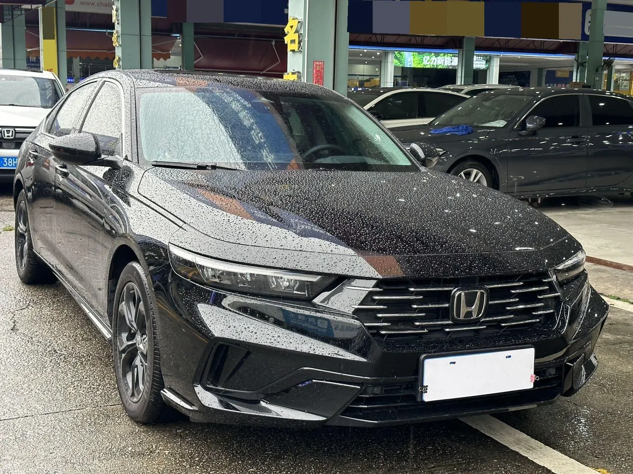 Honda 2025 11th Generation Accord 1.5T Stepless 260TURBO Sports Series Deluxe Automatic Gear 3