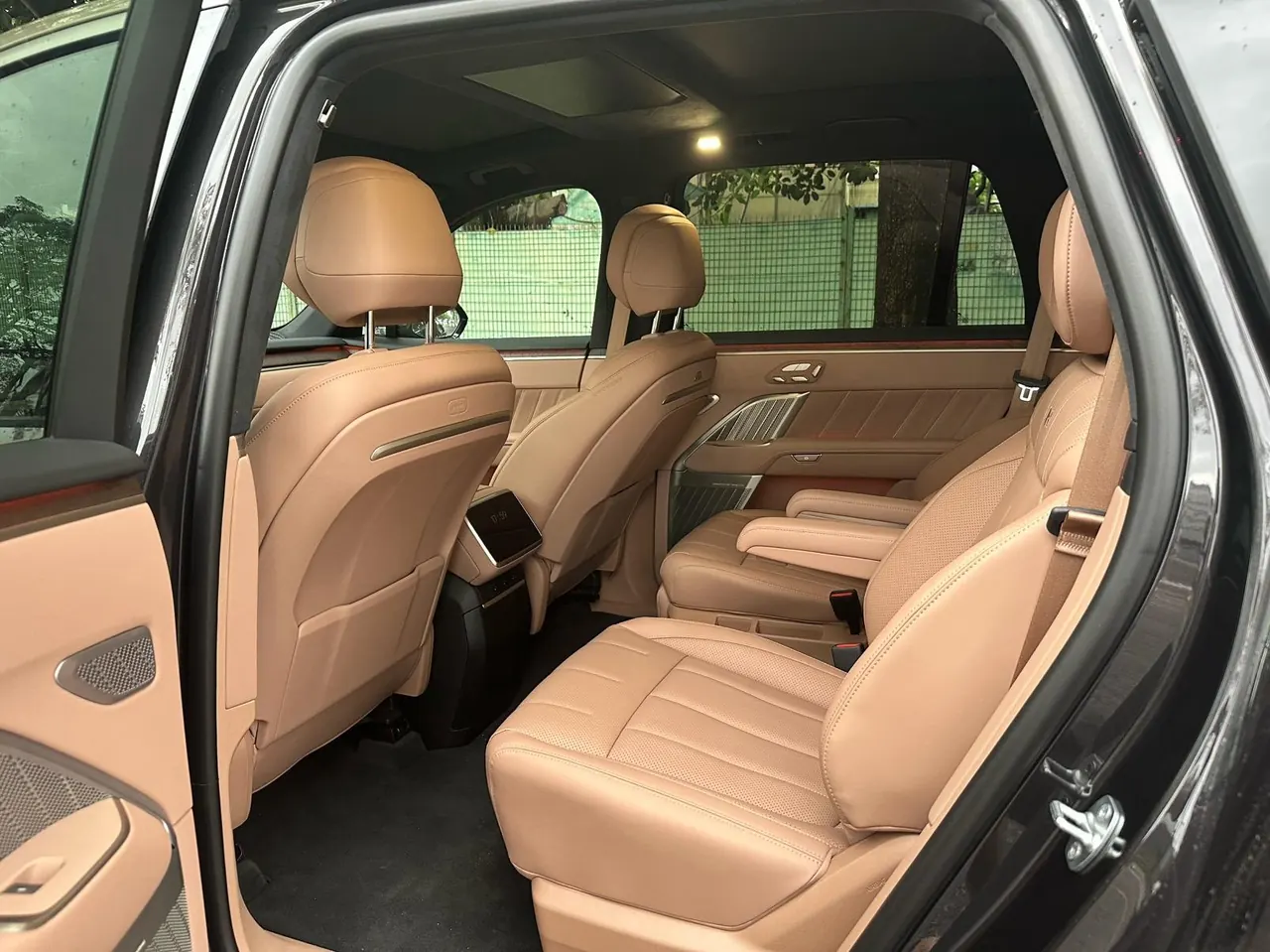 ONVO 2026 L90 Ultra six-seat automatic gear 8