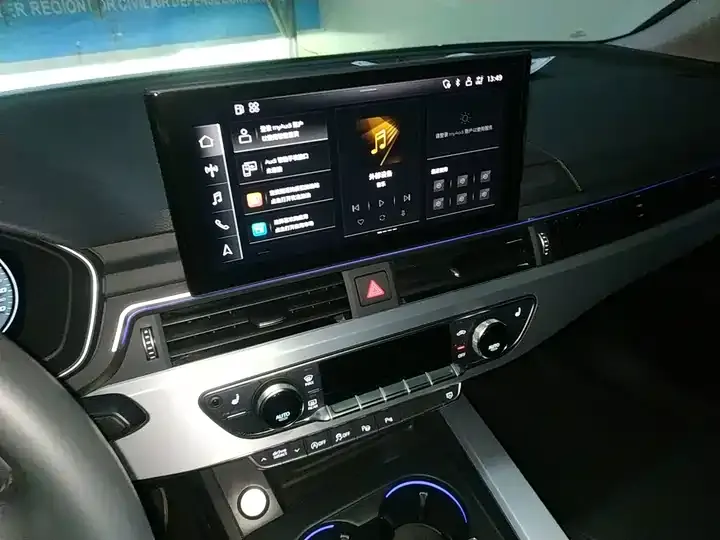 Audi A4L 2020 model 40 TFSI Luxury Dynamic Edition 9