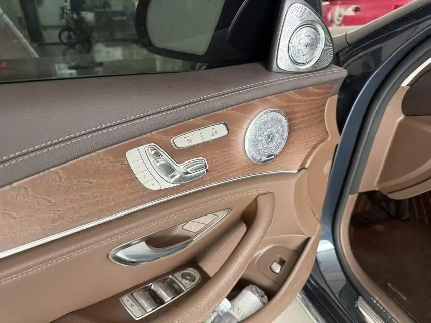 Mercedes Benz E-Class 2020 E 300 L 2.0T Fashion Automatic Gear - View 1