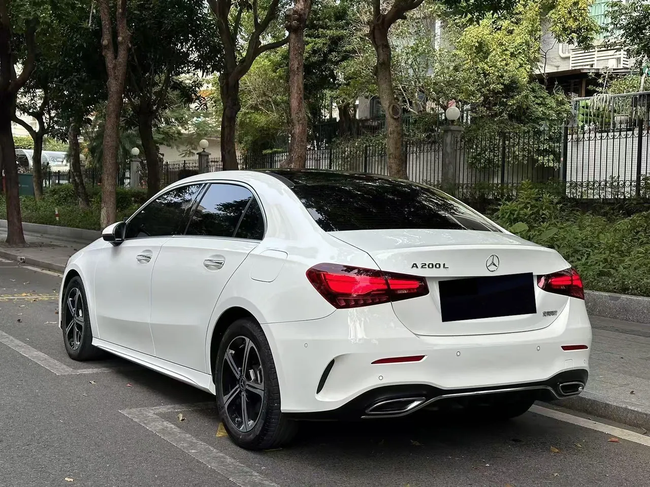 Mercedes Benz Class A 2023 A 200 L 1.3T Fashion Automatic Gear 8