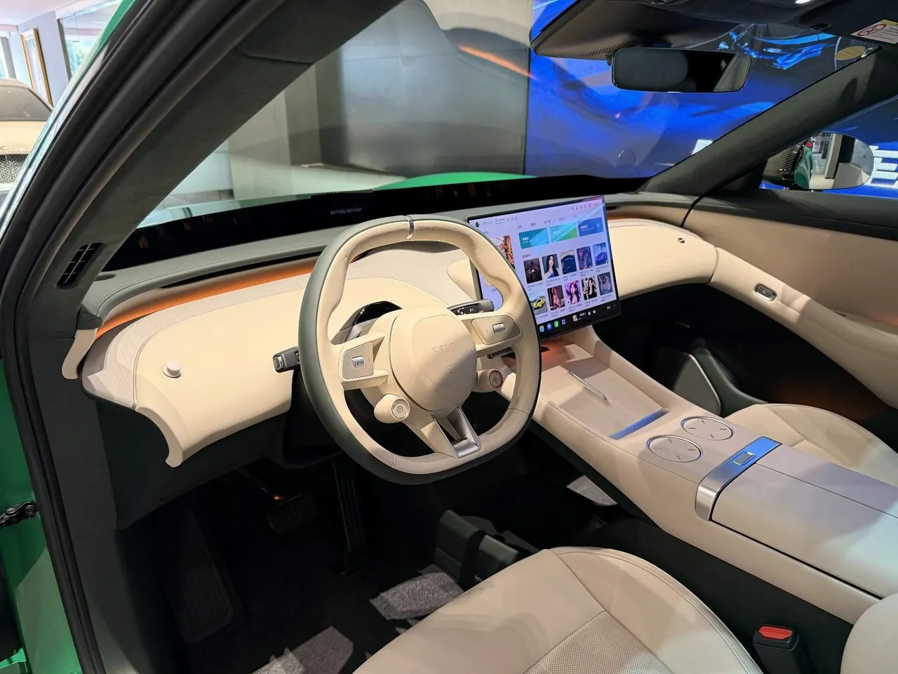 MI 2025 YU7 Long Endurance High Performance Four-wheel Drive Max Edition Automatic Gear 6