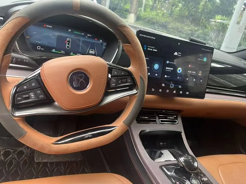 BYD 2022 Han DM-i 1.5T stepless 121KM noble automatic gear 2