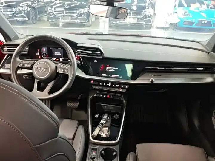 Audi A3 2021 model Sportback 35 TFSI Fashion Sport version 10