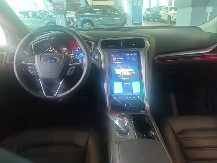 Mondeo 2020 EcoBoost 180 fashion 10