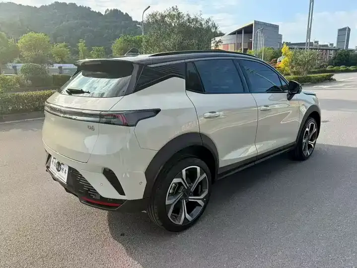 LYNK&amp;CO 06 2025 Renew 1.5T Halo 10