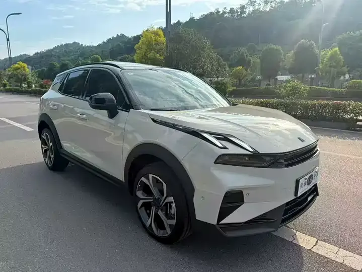 LYNK&amp;CO 06 2025 Renew 1.5T Halo 3