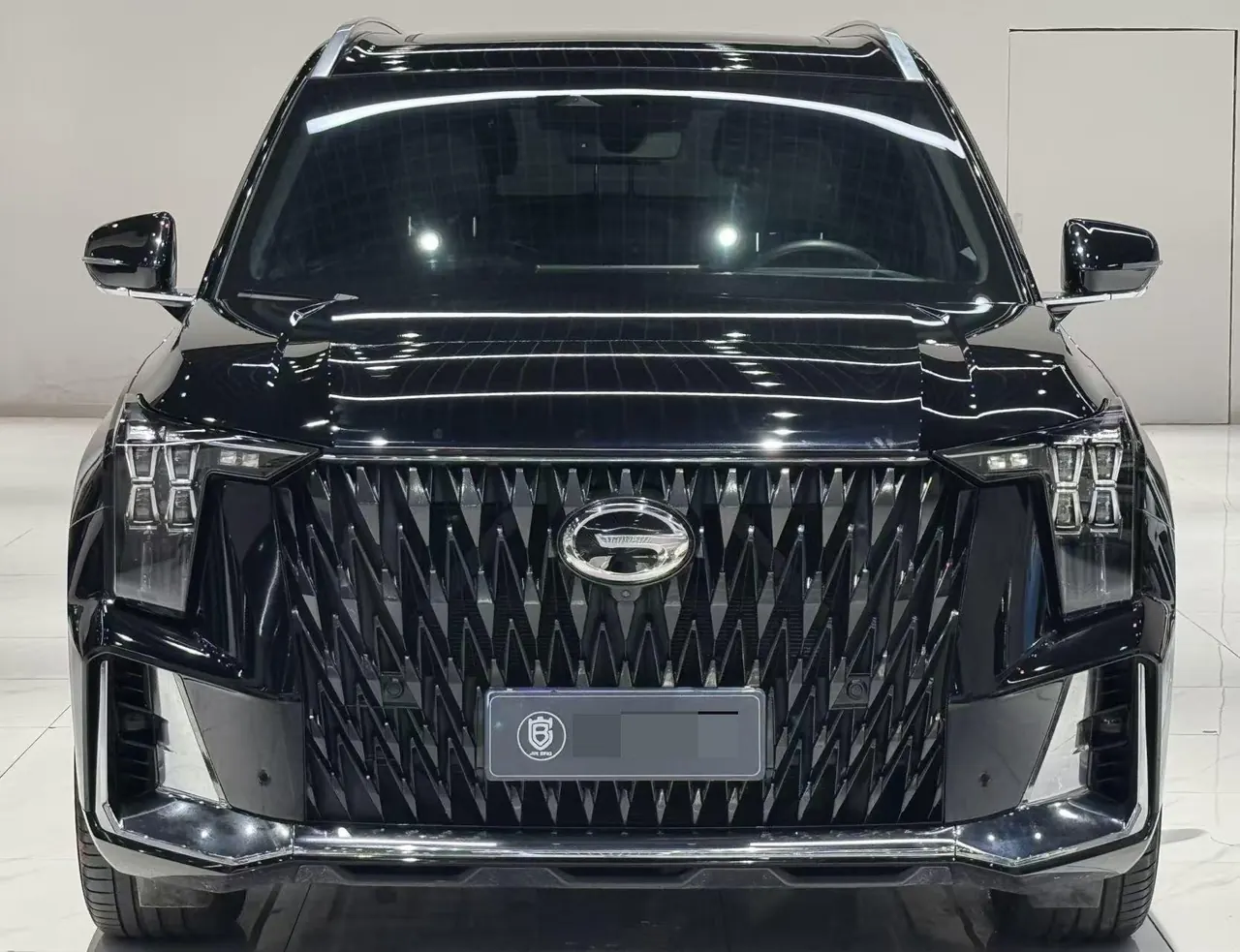 Chuanqi 2022 GS8 Hybrid 2.0TM Stepless Four-wheel Drive Premium Edition Seven-seat Automatic Gear 2