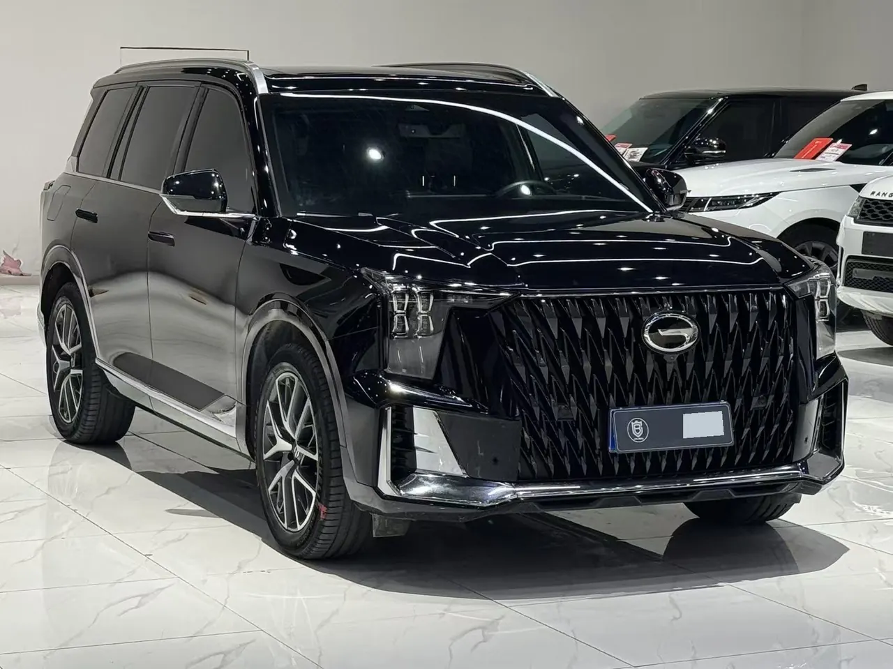 Chuanqi 2022 GS8 Hybrid 2.0TM Stepless Four-wheel Drive Premium Edition Seven-seat Automatic Gear 3