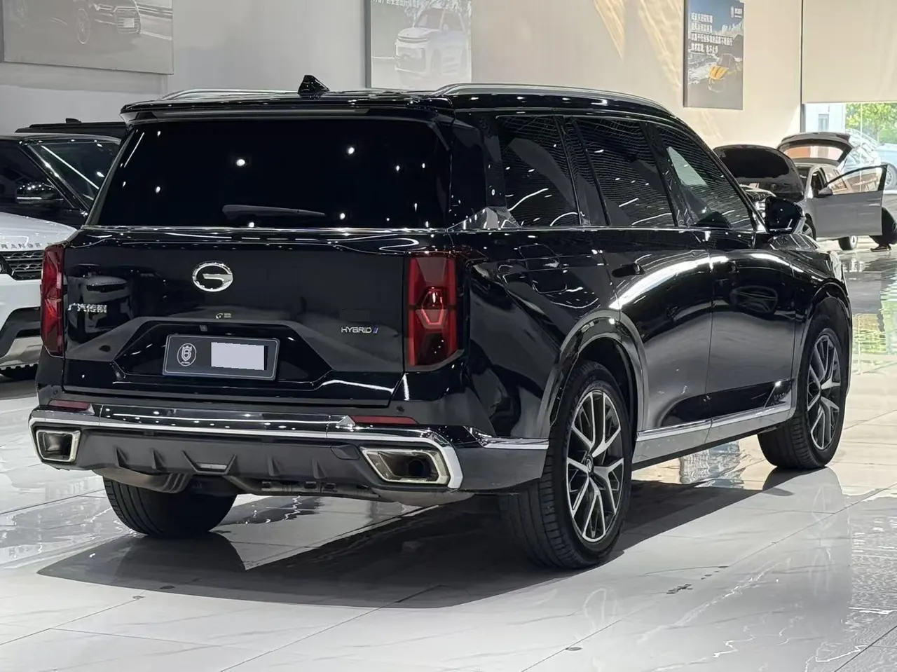 Chuanqi 2022 GS8 Hybrid 2.0TM Stepless Four-wheel Drive Premium Edition Seven-seat Automatic Gear 6