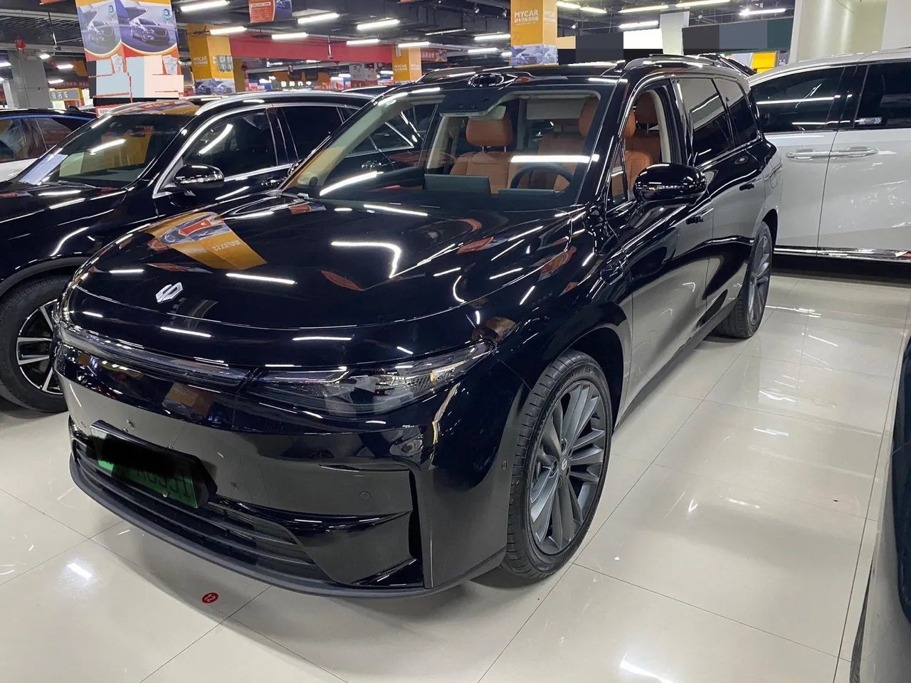 Open image lightbox: Leapmotor 2026 C 16 280 Laser Radar Zhizun Edition 6-seat Automatic Gear