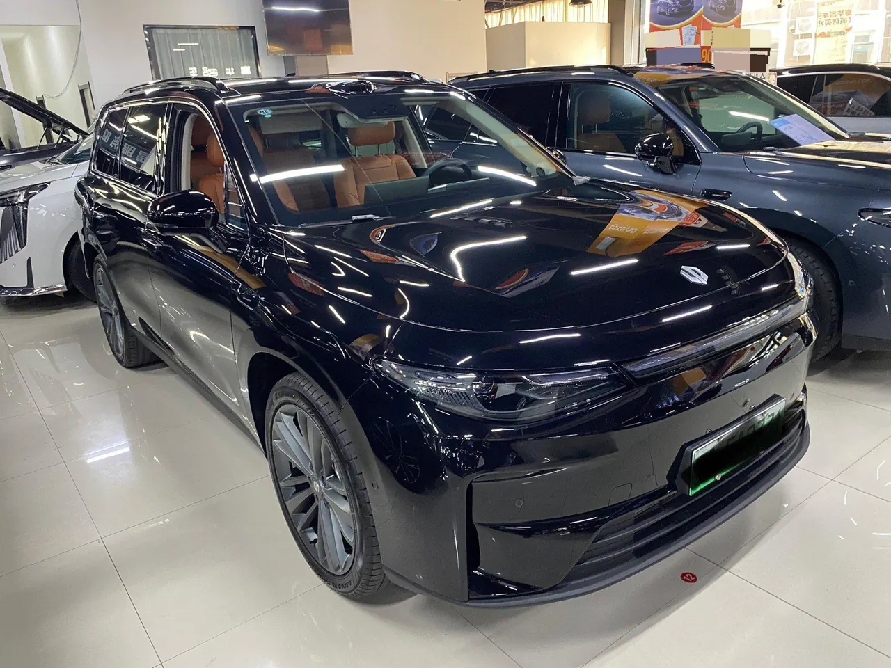 Leapmotor 2026 C 16 280 Laser Radar Zhizun Edition 6-seat Automatic Gear 2