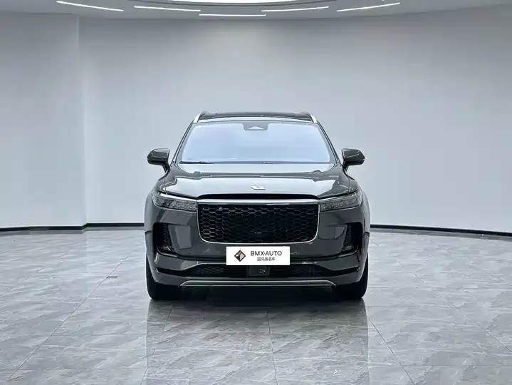 Li ONE 2021 extended 6-seat version 5