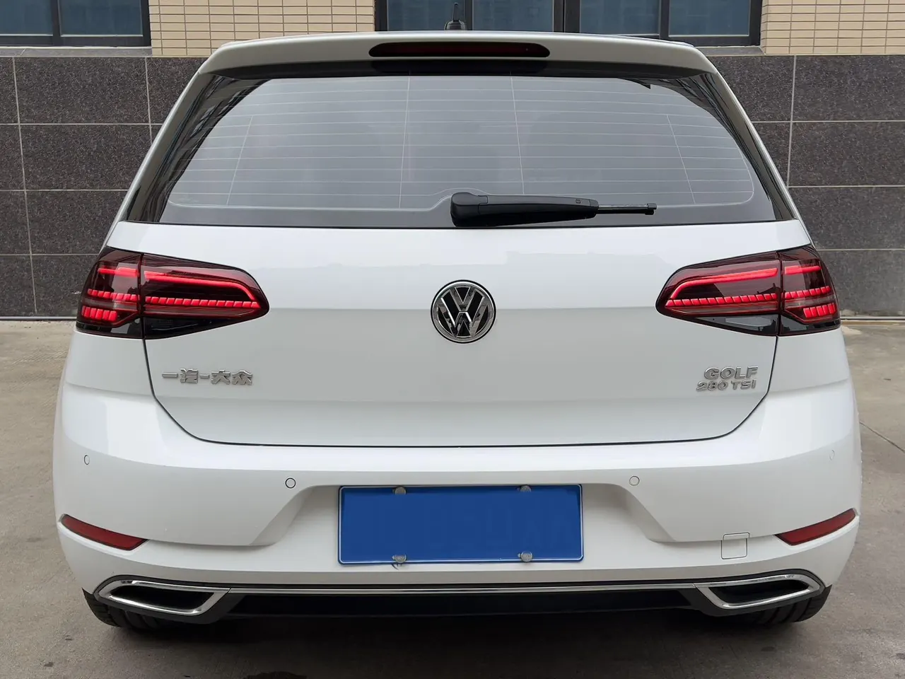 Volkswagen 2020 Golf 7 1.4TSI 280TSI Beloved Edition Deluxe Automatic 3