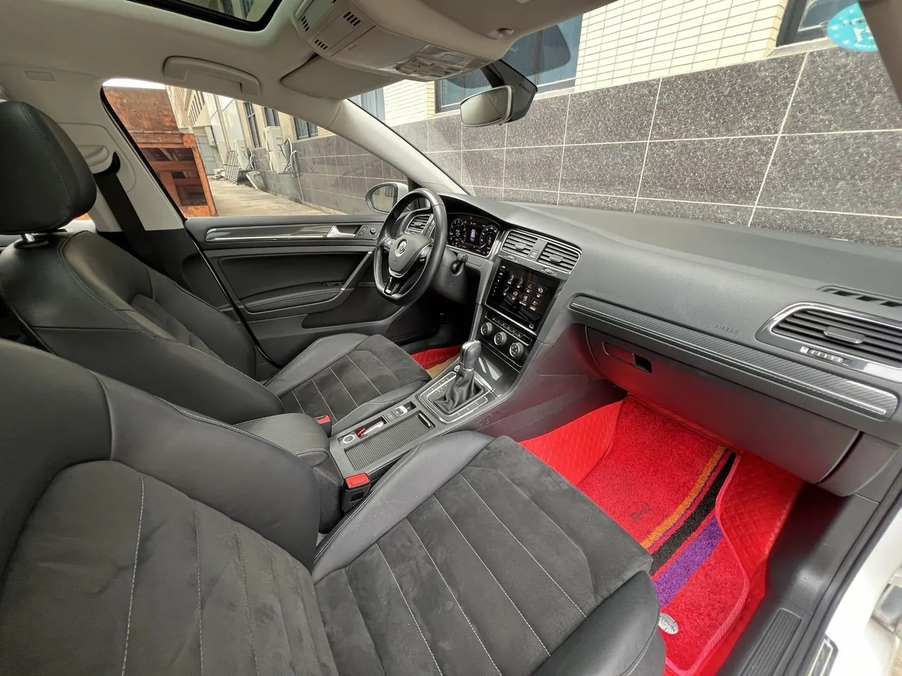 Volkswagen 2020 Golf 7 1.4TSI 280TSI Beloved Edition Deluxe Automatic 7