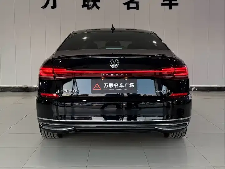 Passat 2022 330TSI Elite Edition 7