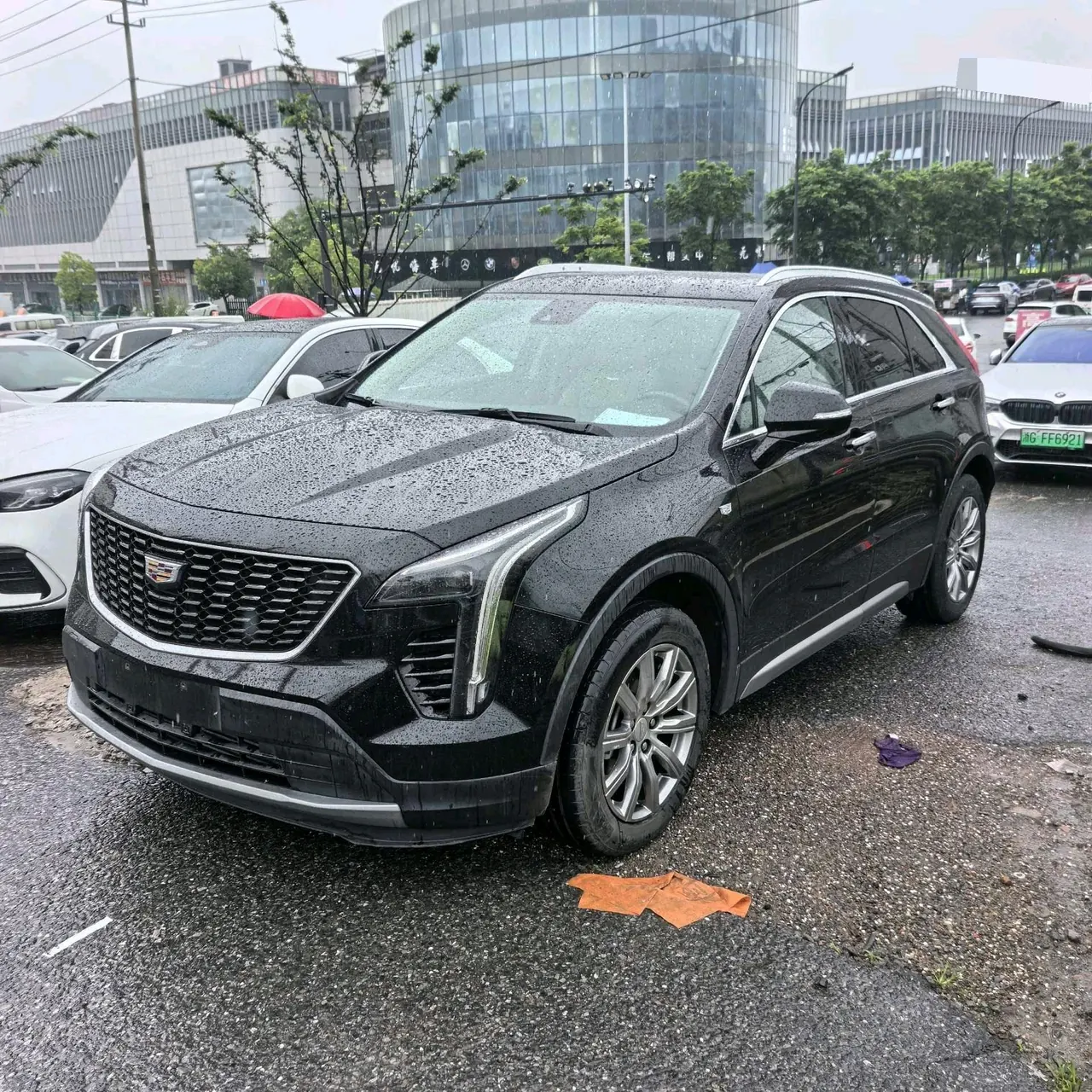 Cadillac 2022 XT4 48V 2.0T 28T Two-Drive Luxury Automatic Gear - View 1