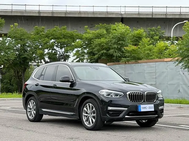 BMW X3 2021 xDrive25i Deluxe Set 3