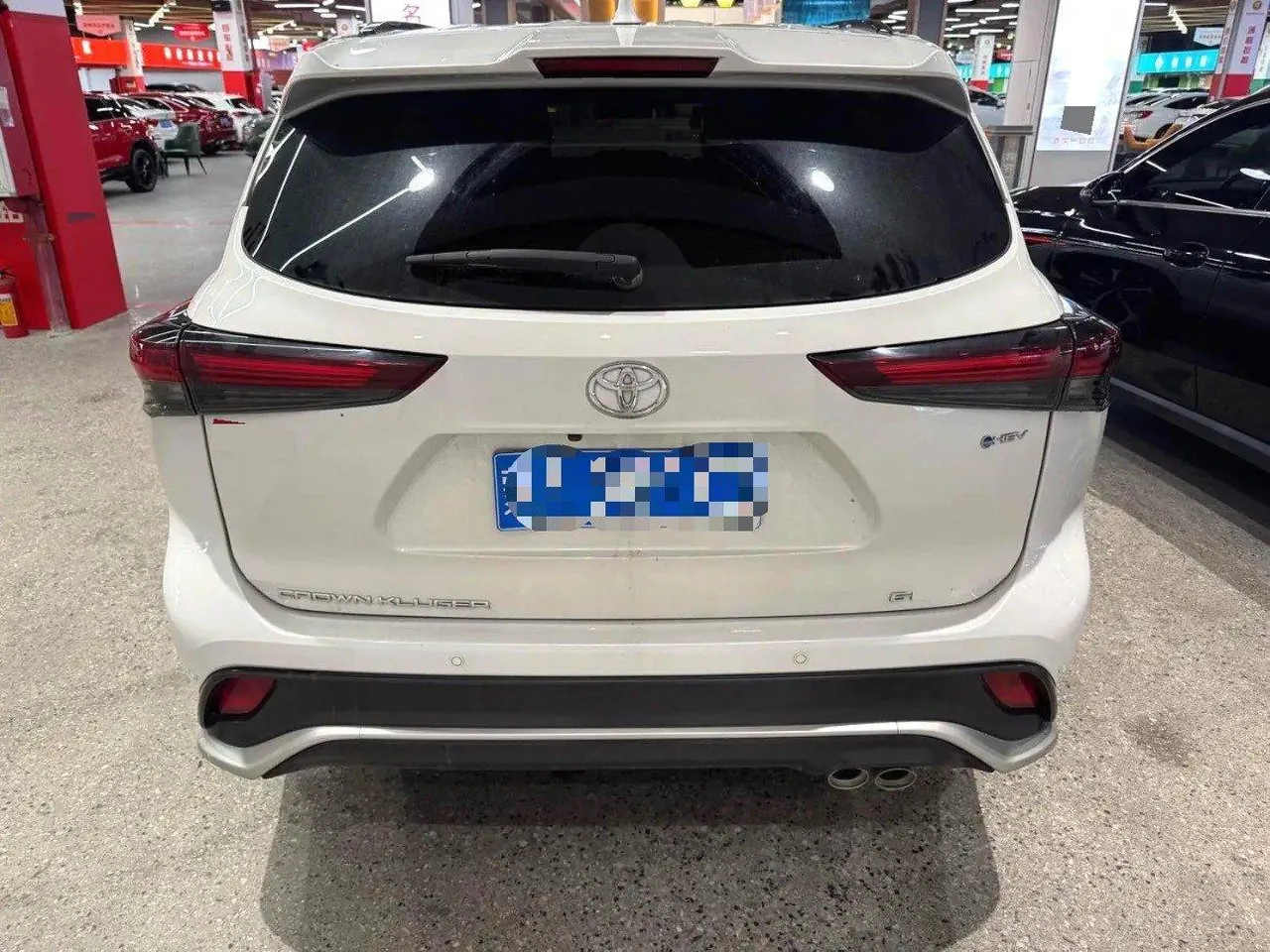 Toyota 2024 Crown Land Release HEV 2.5 Stepless Four-wheel Drive Premium Edition Automatic Gear 2