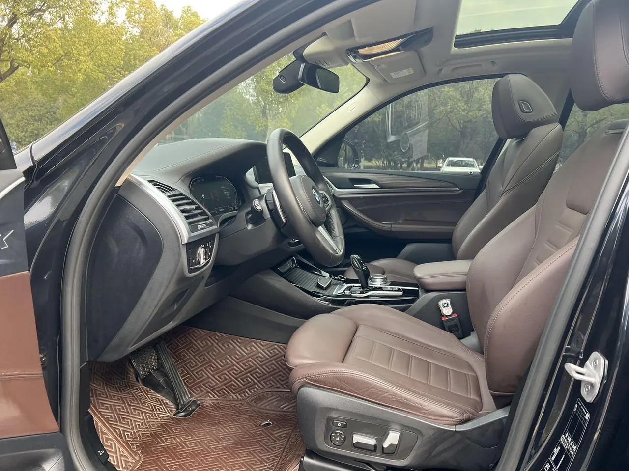 BMW 2021 X3 xDrive28i 2.0T M sports suit (changed) automatic gear 3