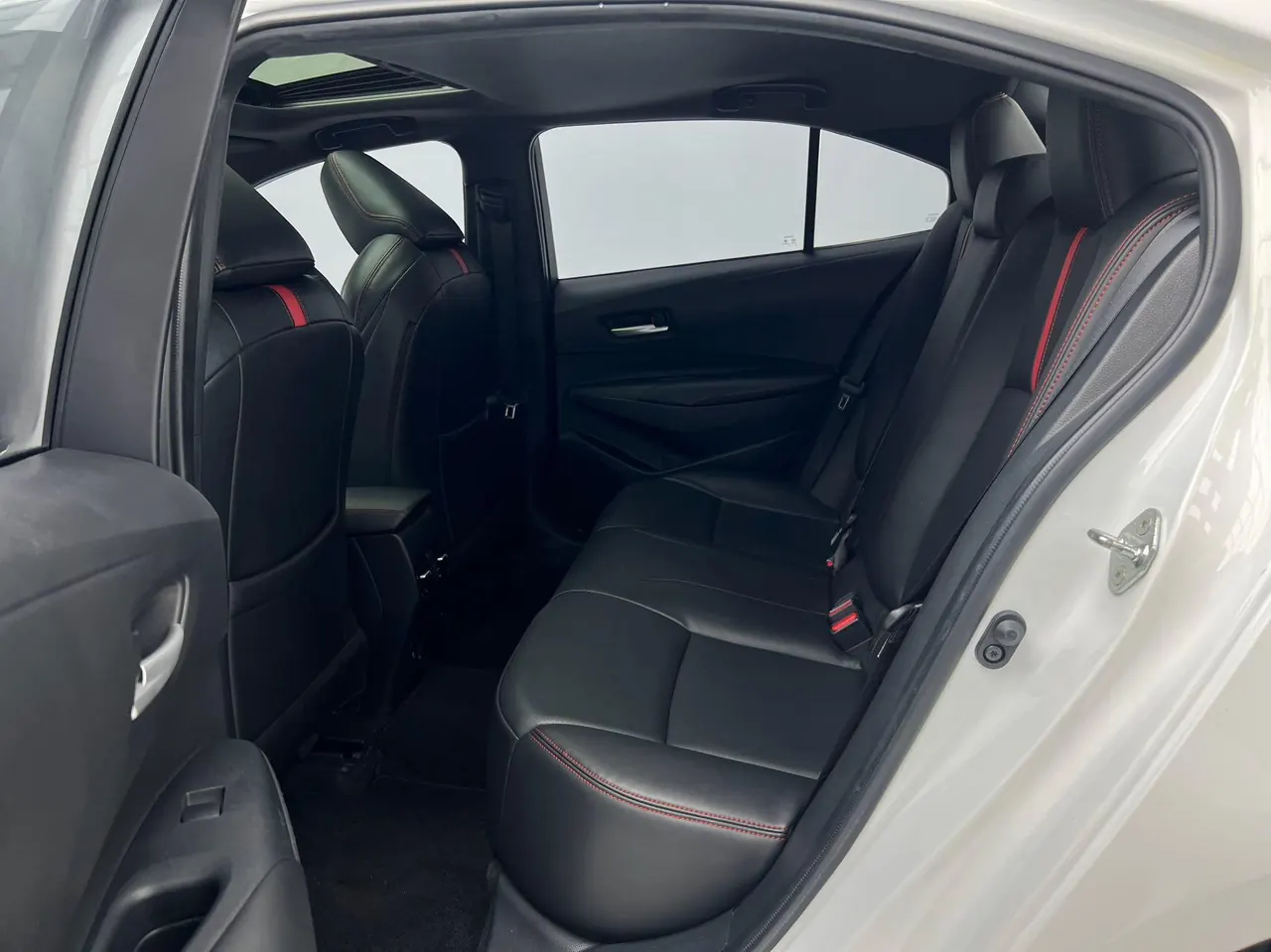 Toyota 2022 Lei Ling 1.2T Stepless 185T Deluxe Automatic Gear 16