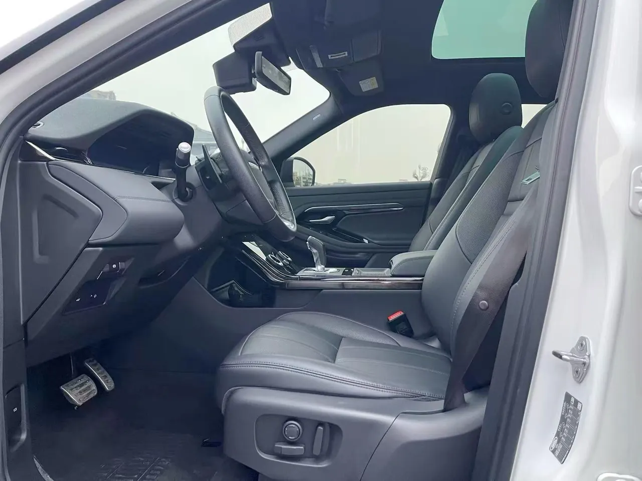 Land Rover 2020 Range Rover Aurora 48V 2.0T 249PS R-DYNAMIC SE Sports Technology Edition Automatic Gear 6