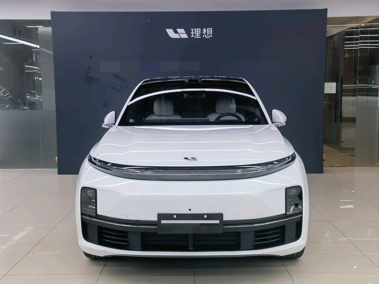 Li 2024 L7 Ultra Automatic 2