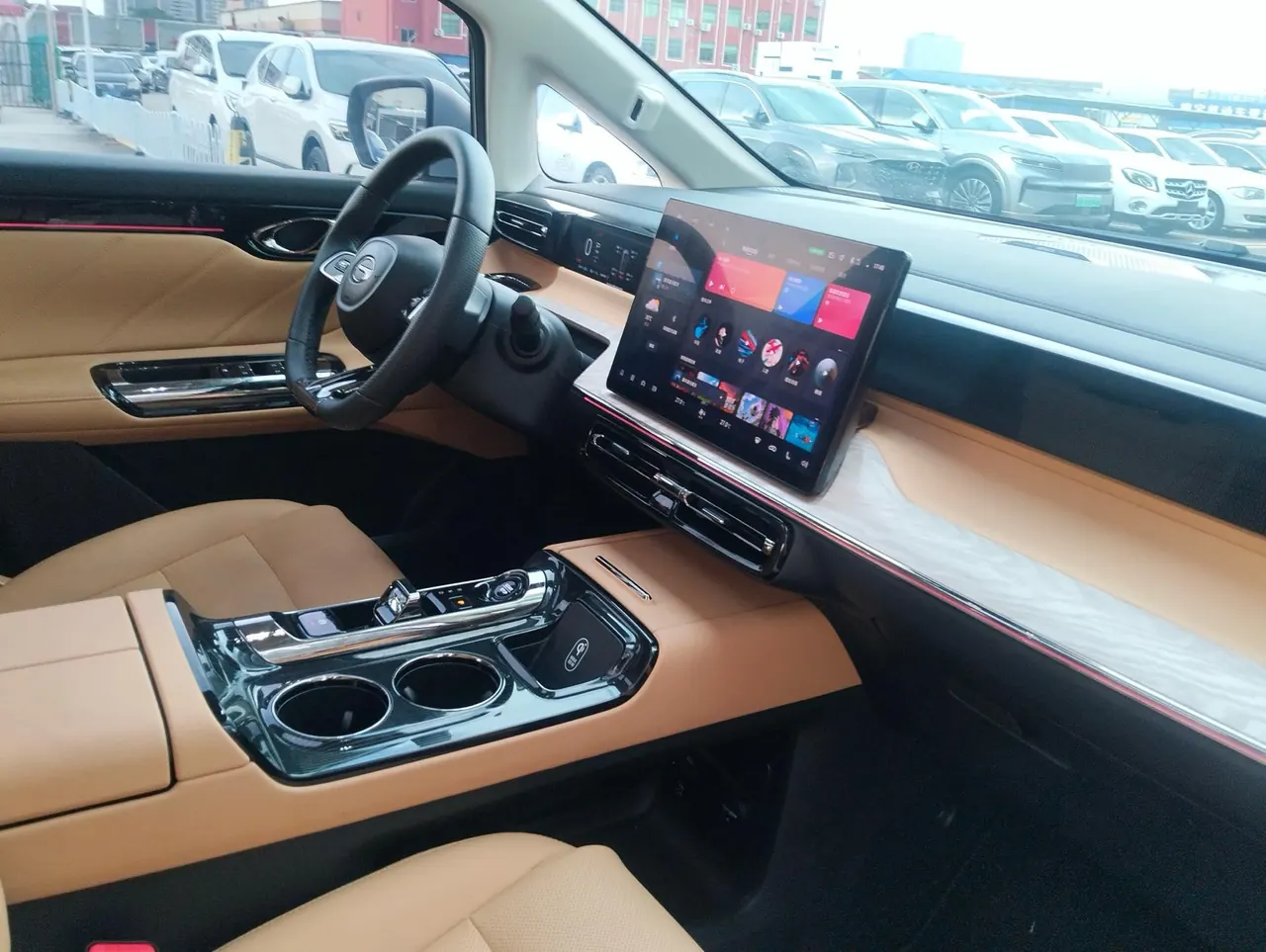 GAC Trumpchi 2024 E8 2.0 150km MAX Automatic Transmission 3