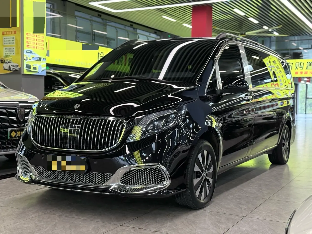 Mercedes Benz 2021 Vito 2.0T Elite Edition 7-seat Automatic Gear - View 1