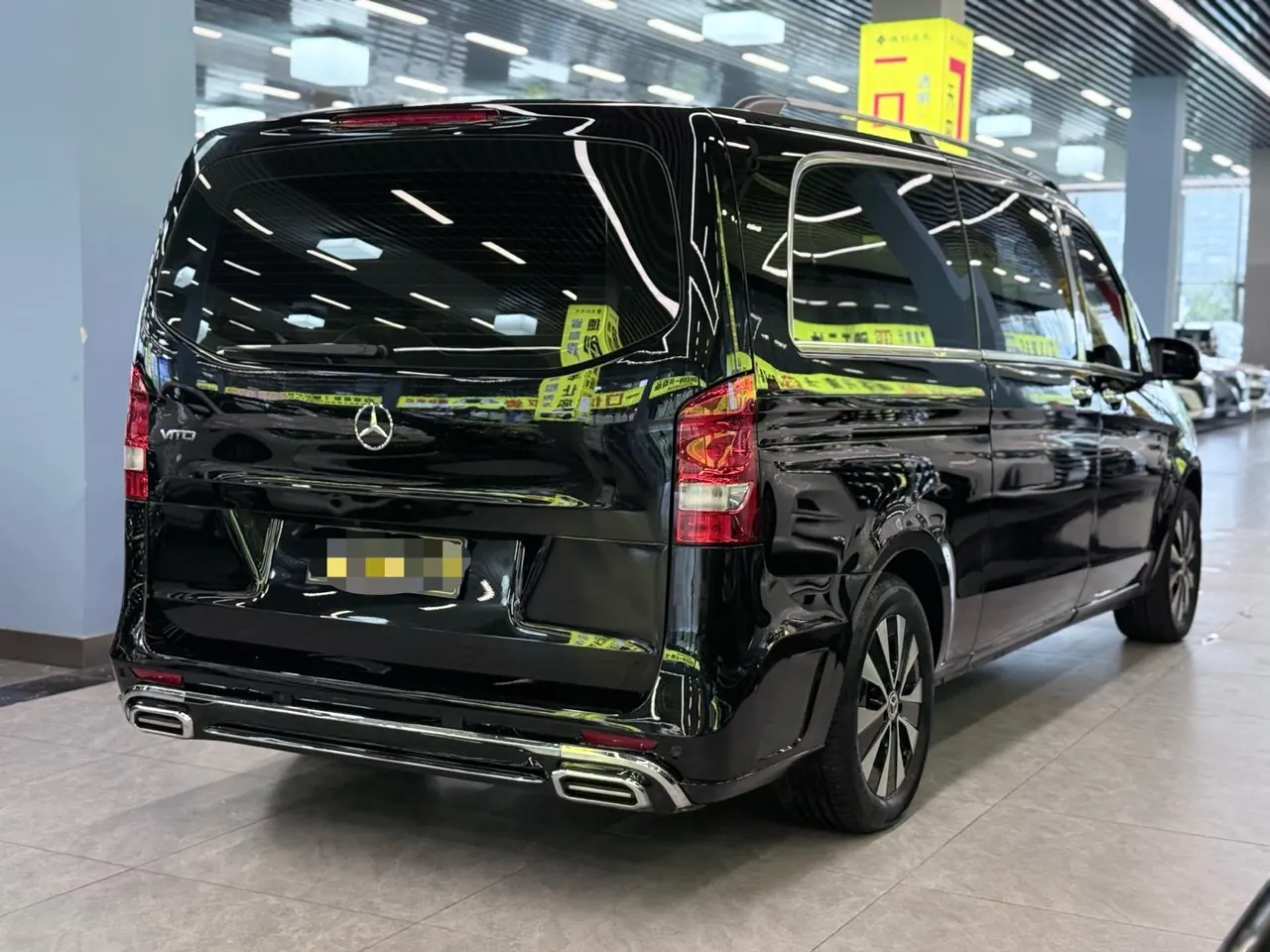Mercedes Benz 2021 Vito 2.0T Elite Edition 7-seat Automatic Gear 4