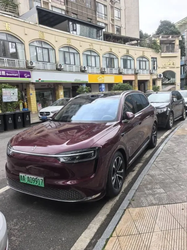 AITO 2026 AITO M7 Pure Electric Max Long Endurance Edition 5 (192-line Laser Radar) Automatic Gear - View 1