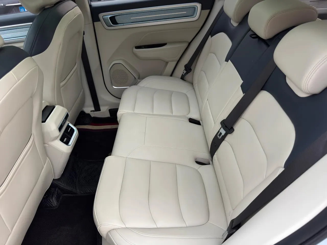 Geely 2023 icon 1.5TD protagonist automatic gear 14