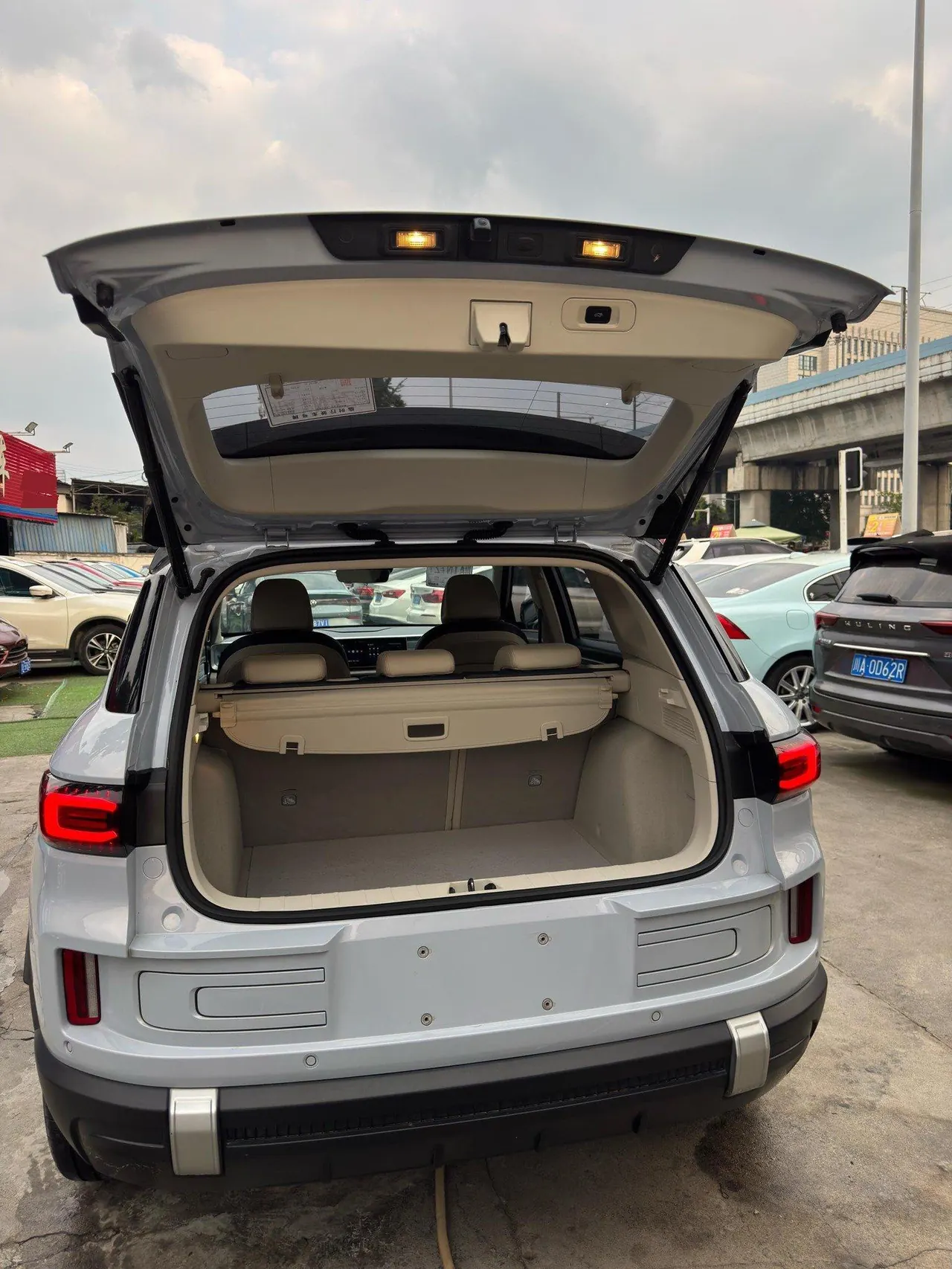 Geely 2023 icon 1.5TD protagonist automatic gear 5