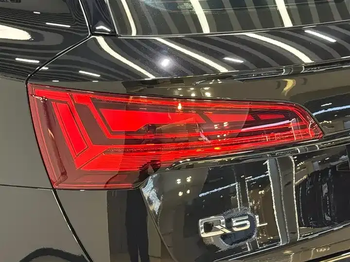 Audi Q5L 2025 model, 40 TFSI Luxury Dynamic Edition 9