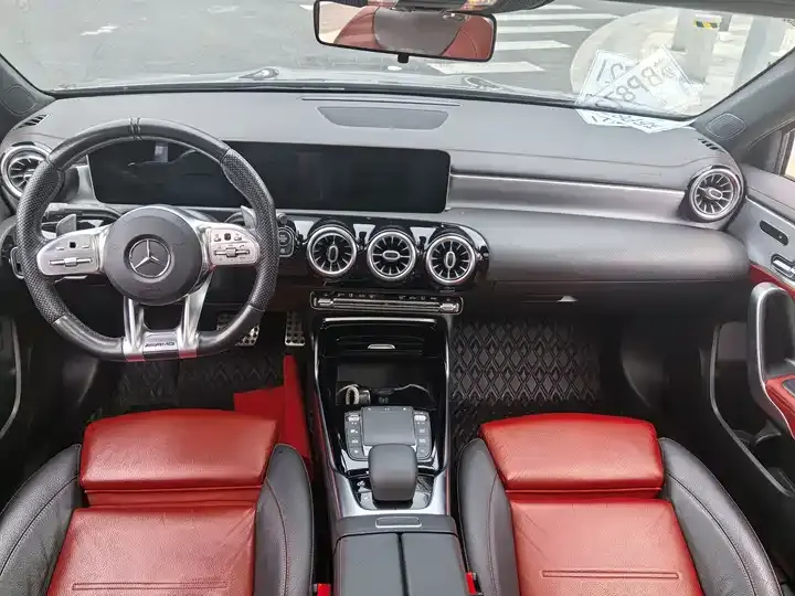 Mercedes Benz Class A AMG 2019 AMG A 35 L 4MATIC 6