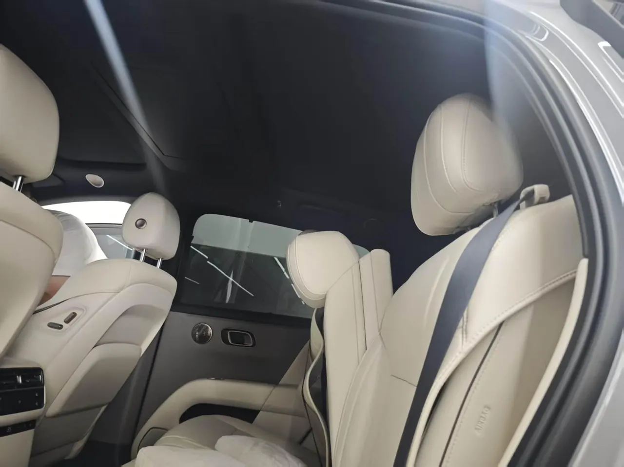 Li 2025 i6 four-wheel drive basic automatic transmission 3