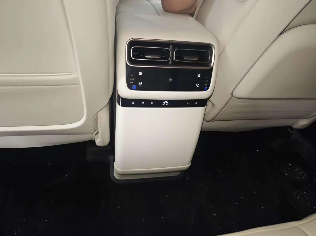 Li 2025 i6 four-wheel drive basic automatic transmission 4