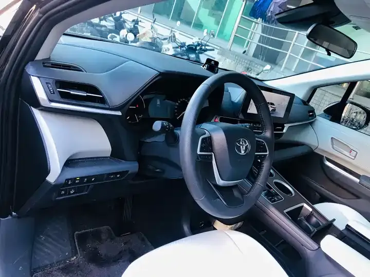 Sana SIENNA 2026 2.5L Dual Engine Two-Drive Comfort Edition 11