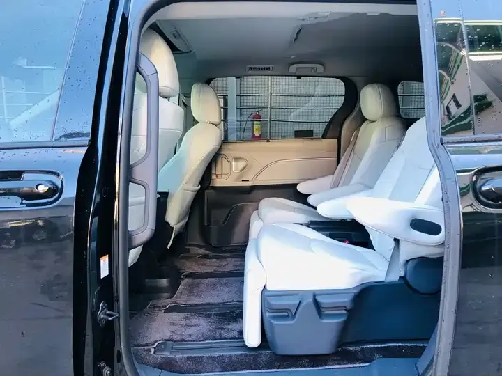 Sana SIENNA 2026 2.5L Dual Engine Two-Drive Comfort Edition 12