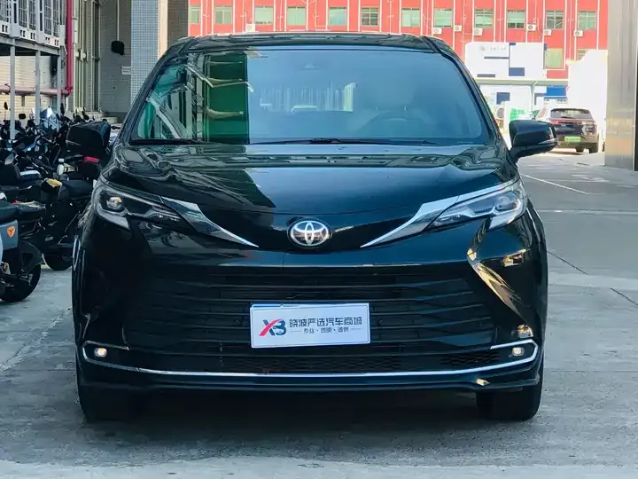 Sana SIENNA 2026 2.5L Dual Engine Two-Drive Comfort Edition 2