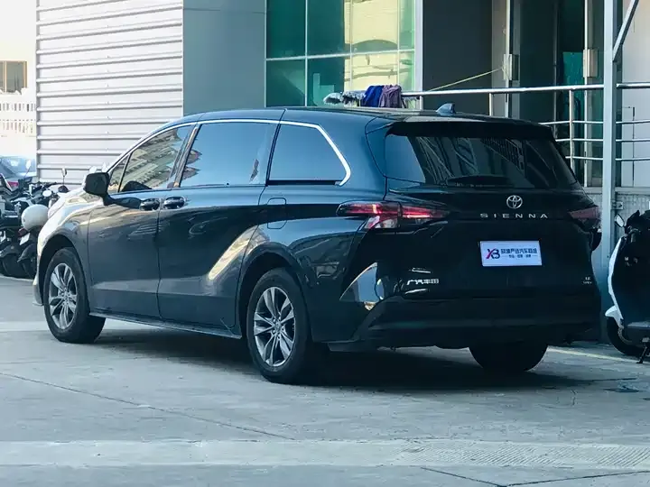 Sana SIENNA 2026 2.5L Dual Engine Two-Drive Comfort Edition 6