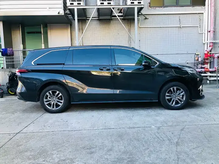 Sana SIENNA 2026 2.5L Dual Engine Two-Drive Comfort Edition 8