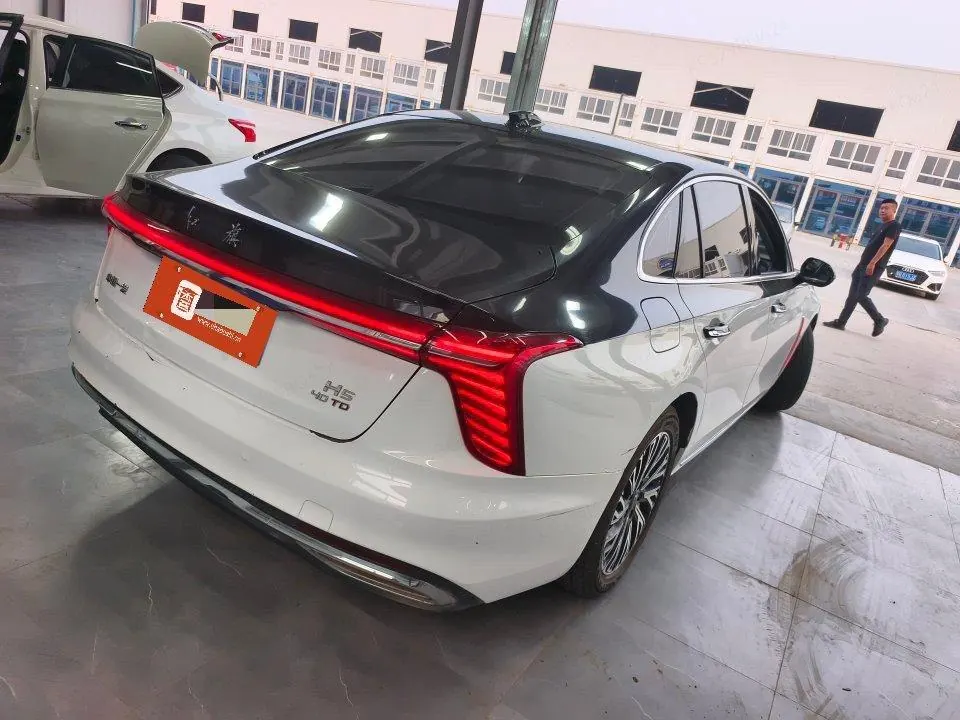 HongQi 2024 H5 2.0T Zhilian Qi Chang Edition Automatic Gear 2