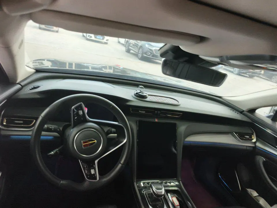 HongQi 2024 H5 2.0T Zhilian Qi Chang Edition Automatic Gear 4