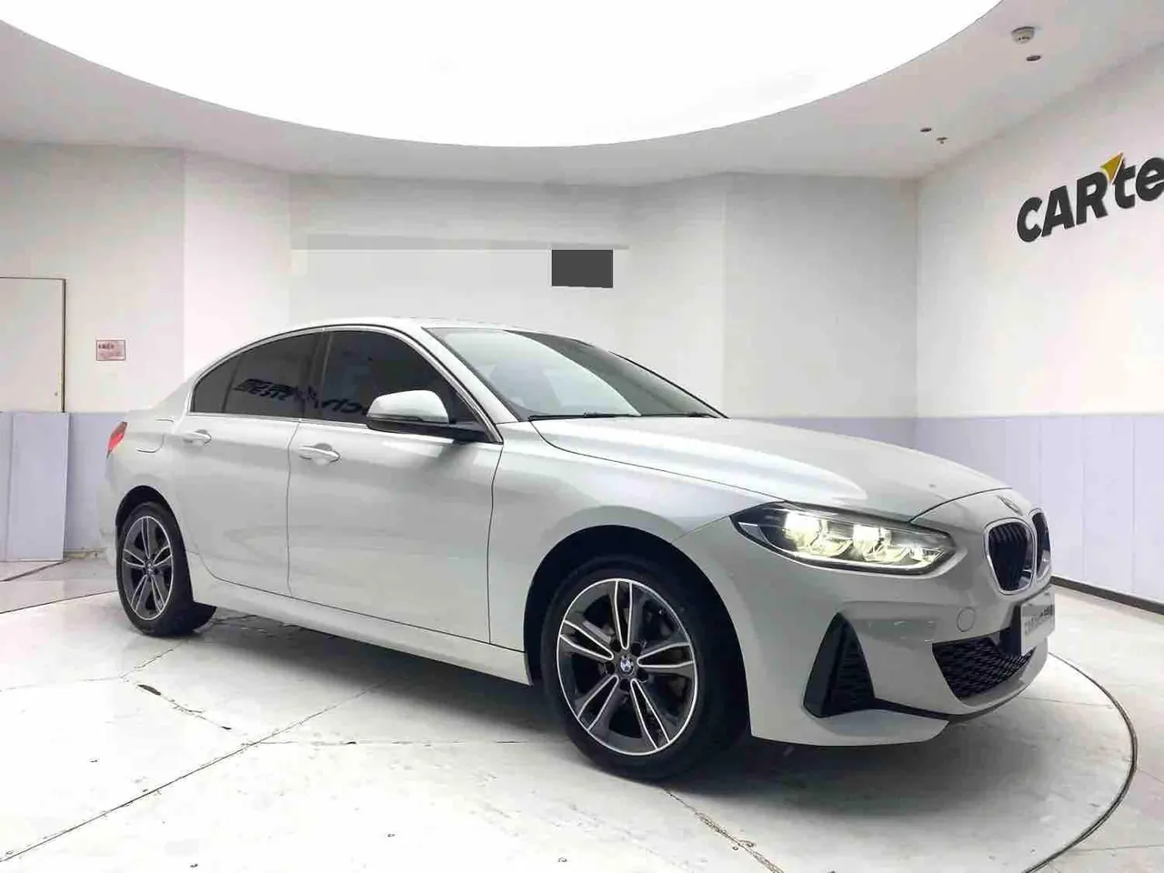 BMW 1 Series 2020 120i 1.5T M Sports Suit Automatic Gear - View 1