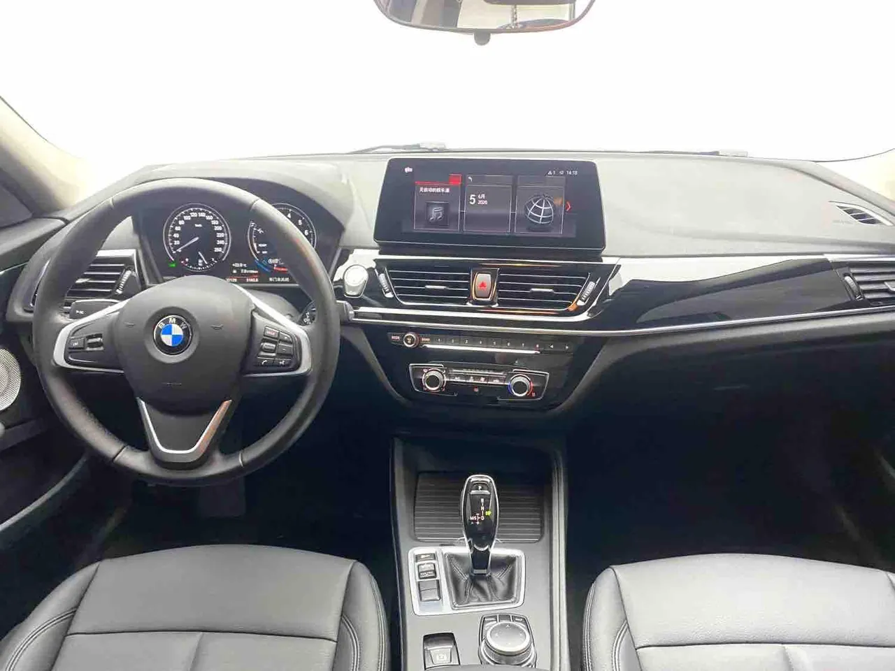BMW 1 Series 2020 120i 1.5T M Sports Suit Automatic Gear 8
